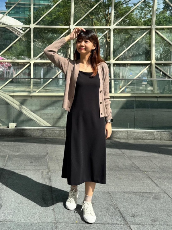 Check styling ideas forCrepe Jersey Bra Camisole Dress| UNIQLO SG
