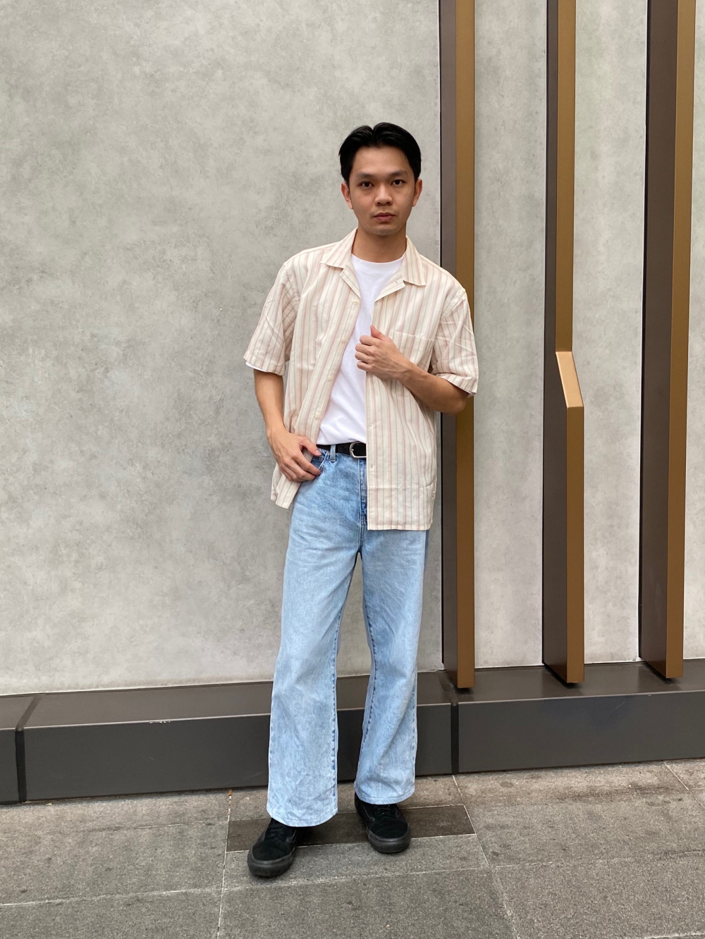 check-styling-ideas-for-airism-cotton-oversized-crew-neck-t-shirt