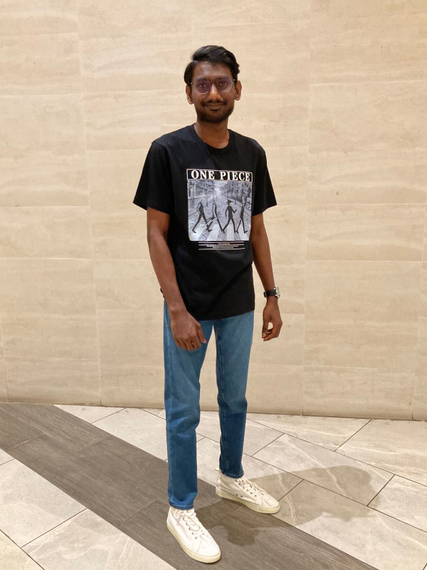 ONE PIECE UT ARCHIVE (SHORT SLEEVE GRAPHIC T-SHIRT) | UNIQLO SG