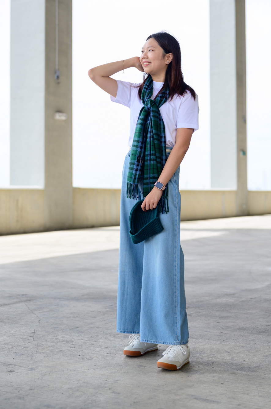 Check styling ideas forGIRLS Denim Jumper DressDrapey Wide Flare Jeans|  UNIQLO SG