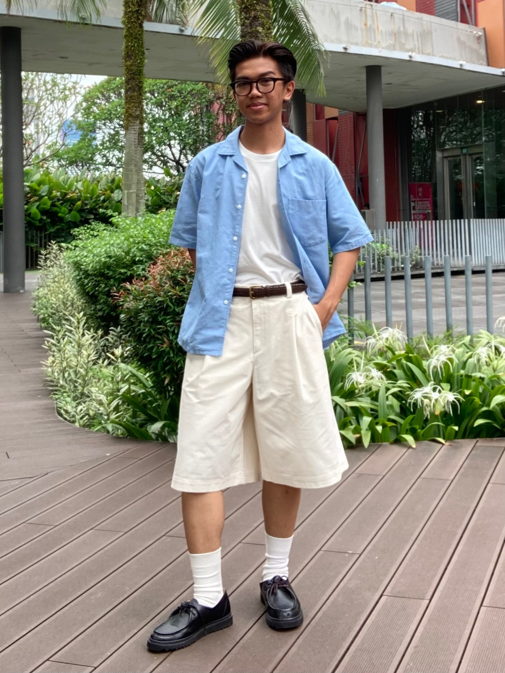 Check styling ideas forJersey Pleated Long ShortsSUPIMA Cotton Crew Neck  T-shirt | Short Sleeve| UNIQLO MY