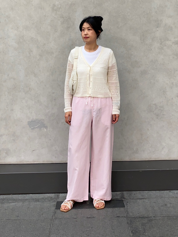 ⸜❤︎⸝‍ 27 An outfit using Cotton Dobby V Neck Blouse and Denim Culotte
