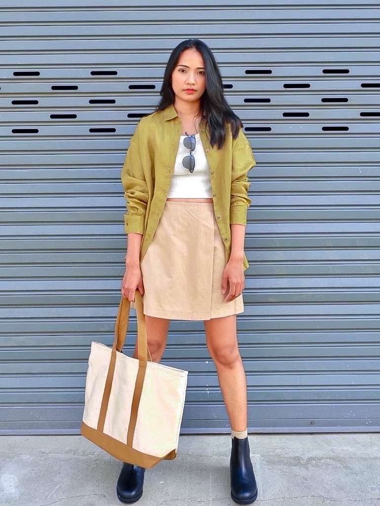 Check styling ideas for「Ribbed Cropped Tank Top」| UNIQLO VN