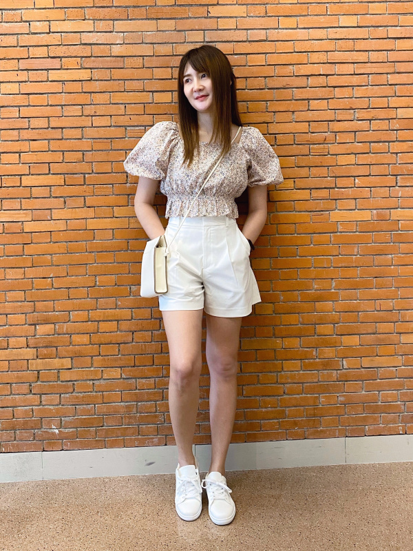 uniqlo short sleeve blouse