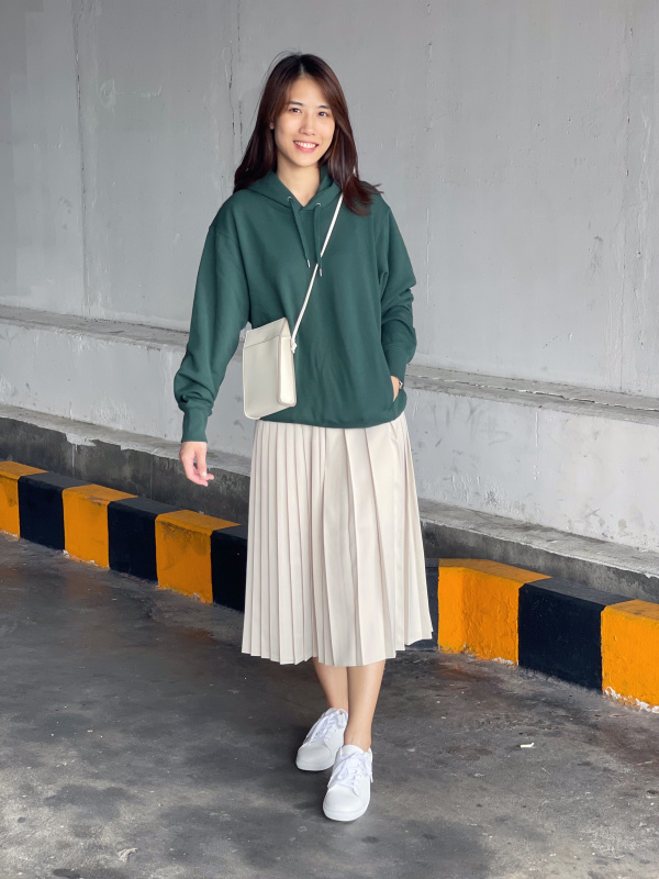 Long pleated skirt uniqlo sale