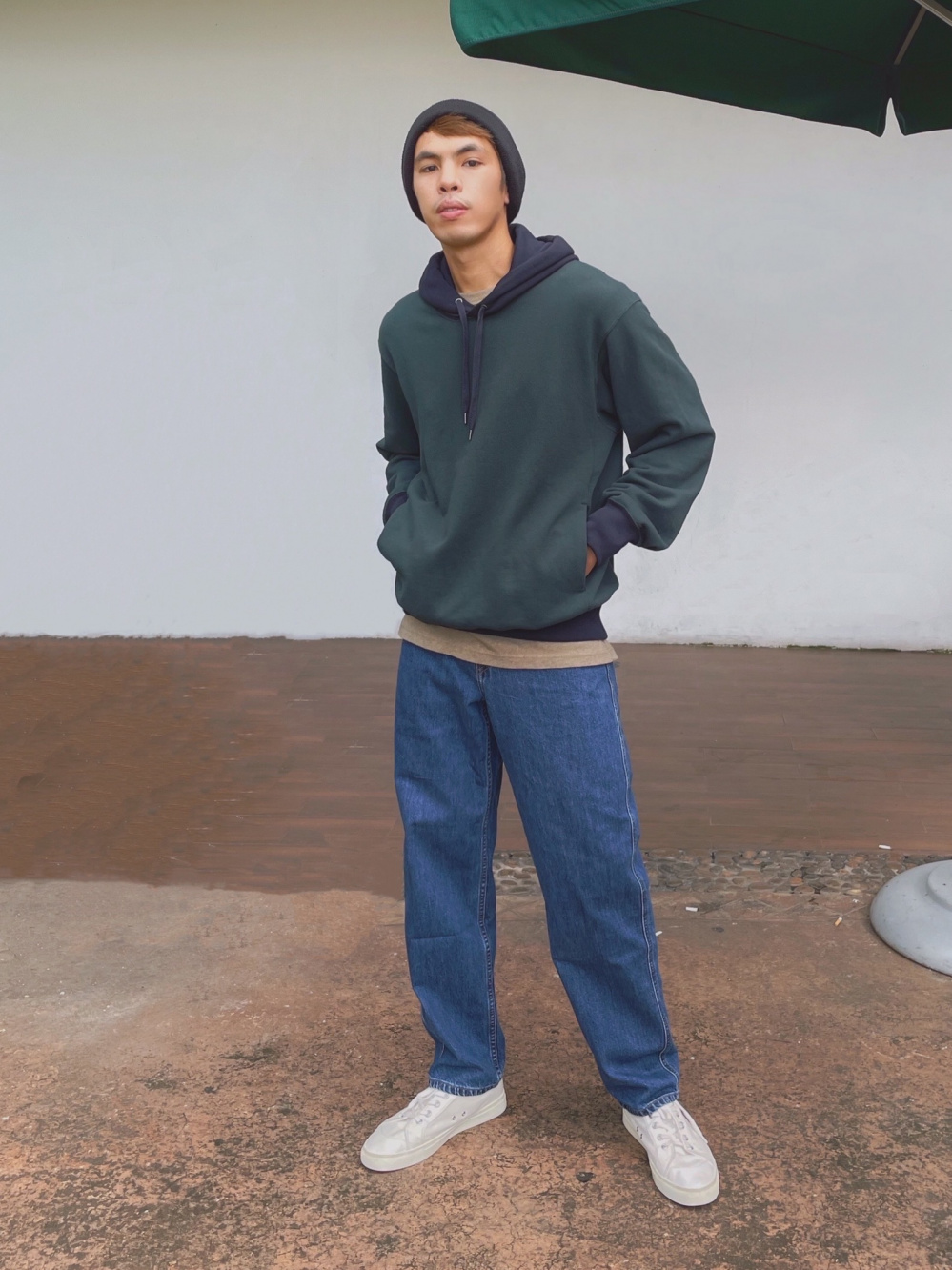 Check styling ideas for「Wide Fit Jeans」