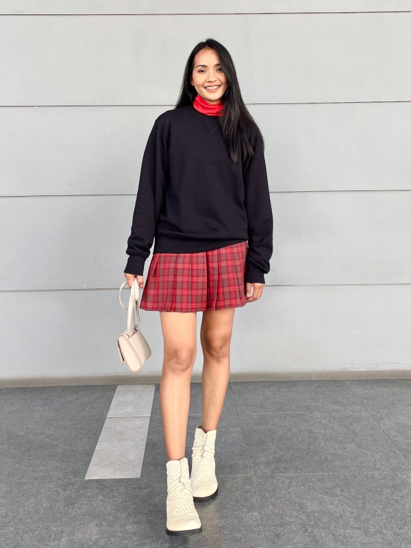 Uniqlo on sale checkered skirt