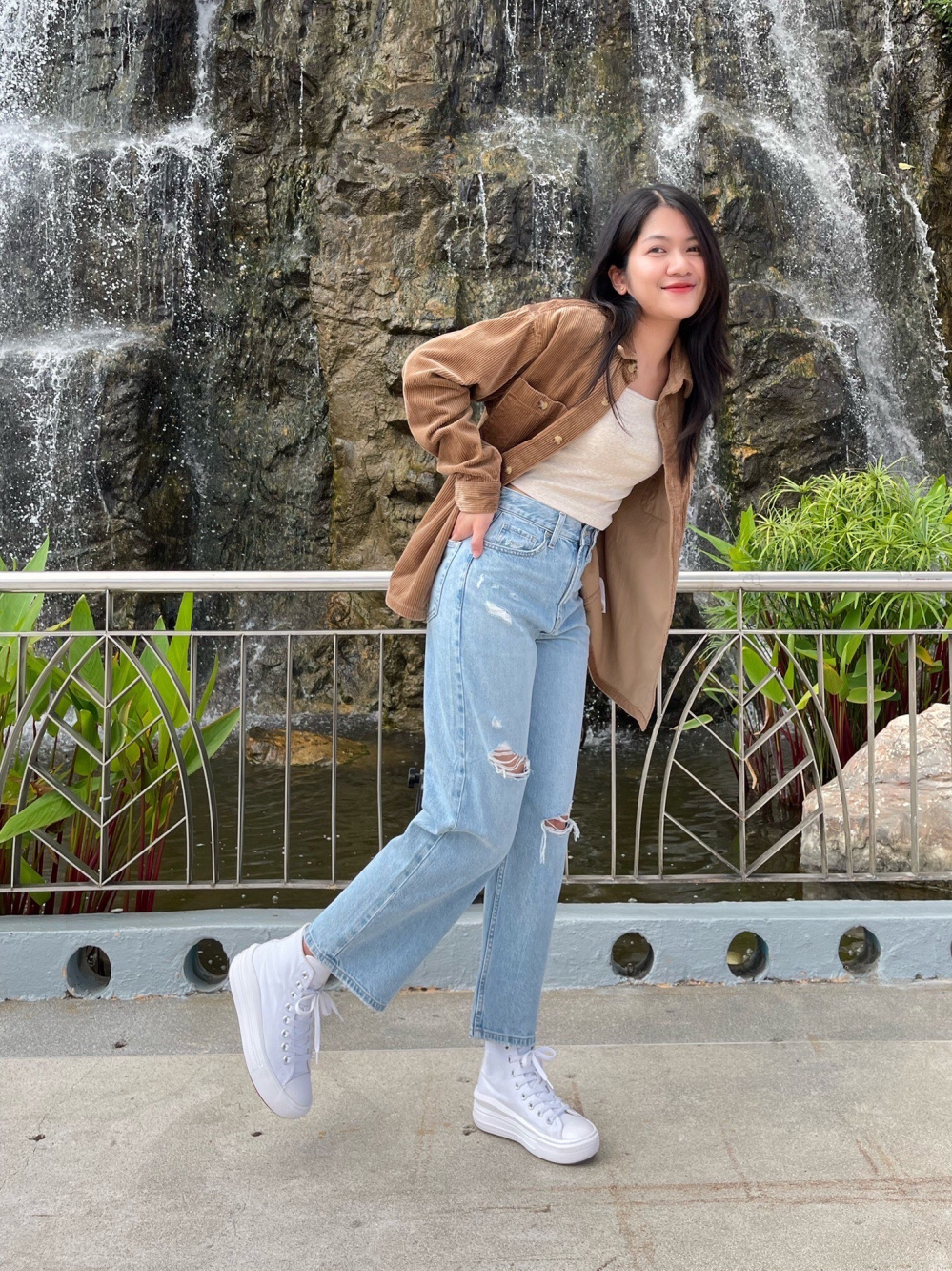 Check styling ideas for Loose Cropped Jeans Damaged UNIQLO PH