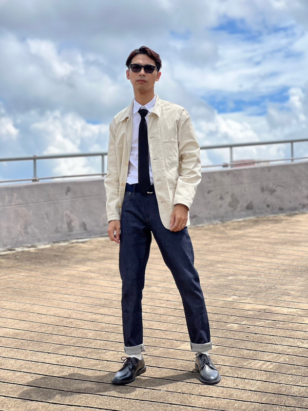 Uniqlo white store denim jacket