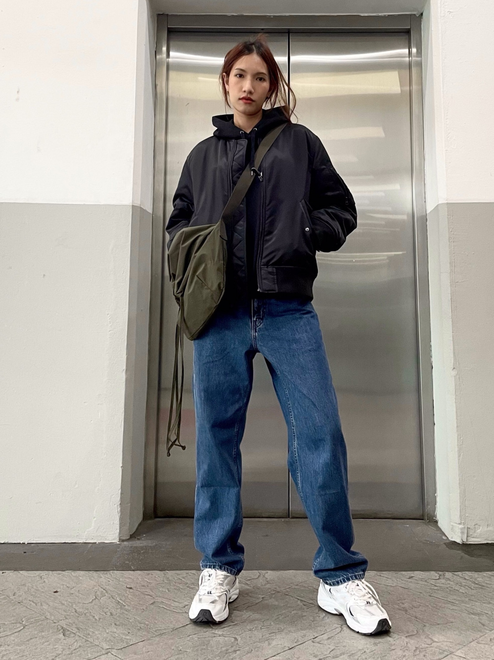 Check styling ideas for「Drawstring Shoulder Bag Uniqlo U」