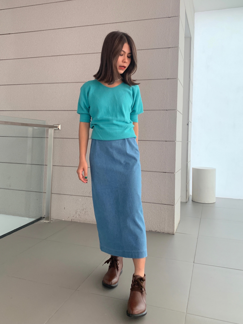 Green pencil skirt outlet 3d