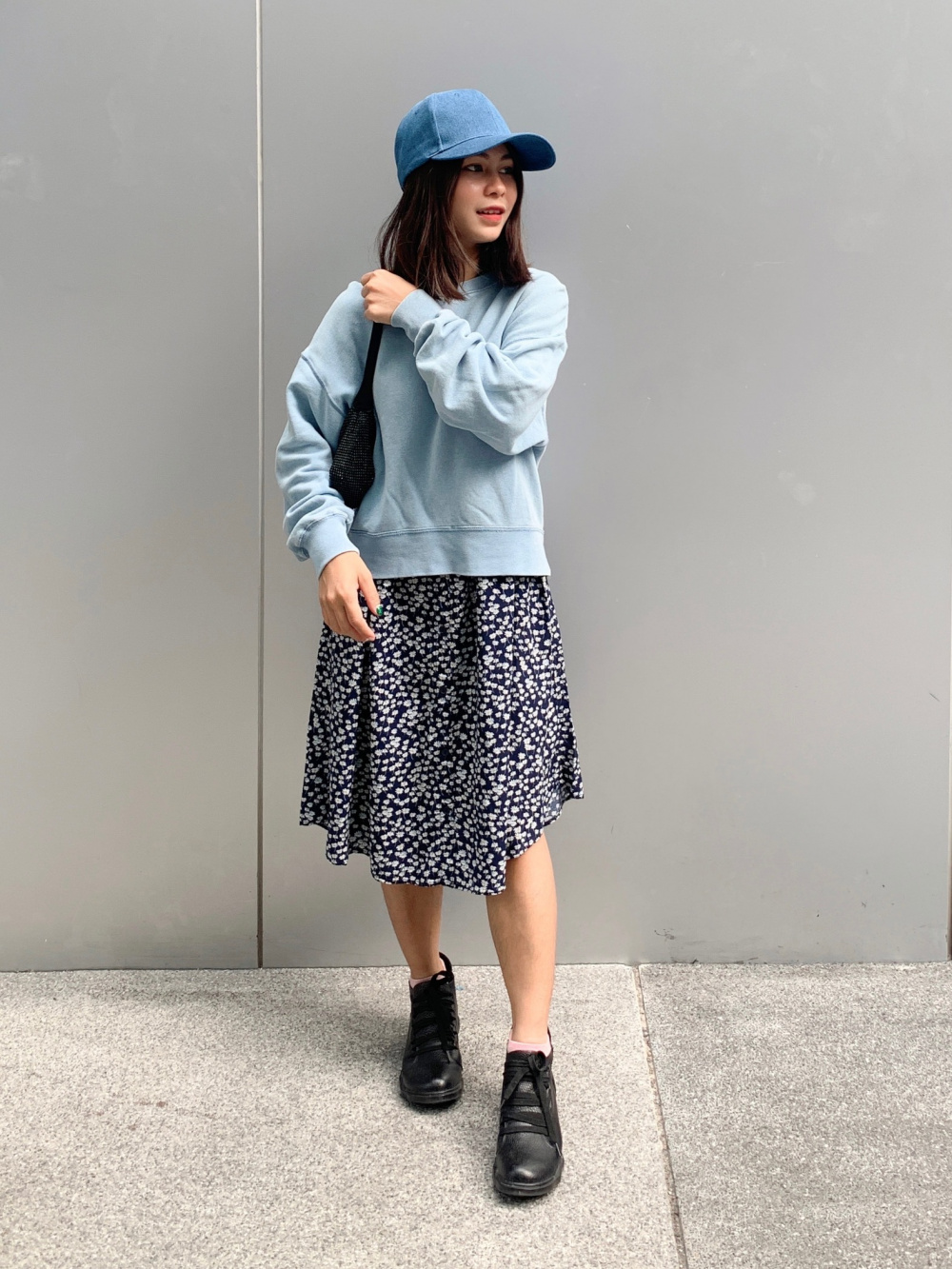 Check styling ideas for「Crew Neck Sweatshirt、Smart Skort (Check)」