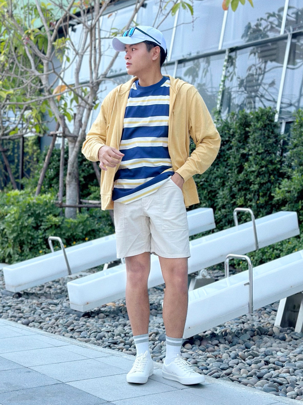 Check styling ideas for「Chino Shorts (length 21 - 25 cm)*、Canvas