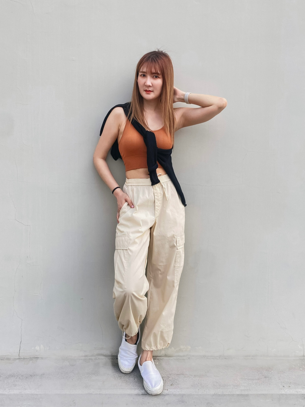 Check styling ideas for「Linen-Blend Gathered Camisole Dress