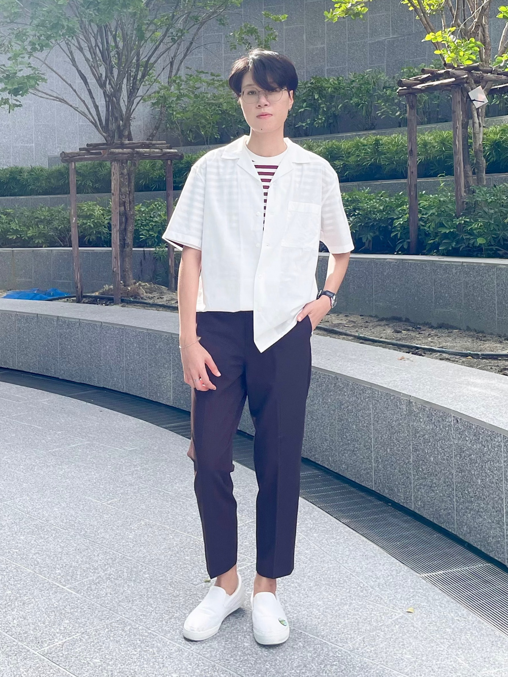 Check styling ideas for「Open Collar Short Sleeve Shirt」| UNIQLO SG