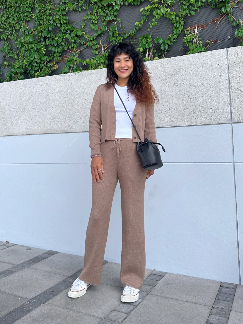 Uniqlo Smart Ankle Pants (Natural), Women's Fashion, Bottoms, Other Bottoms  on Carousell