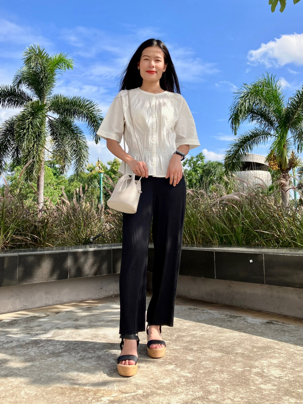 Check styling ideas for「Pleated Straight Pants」