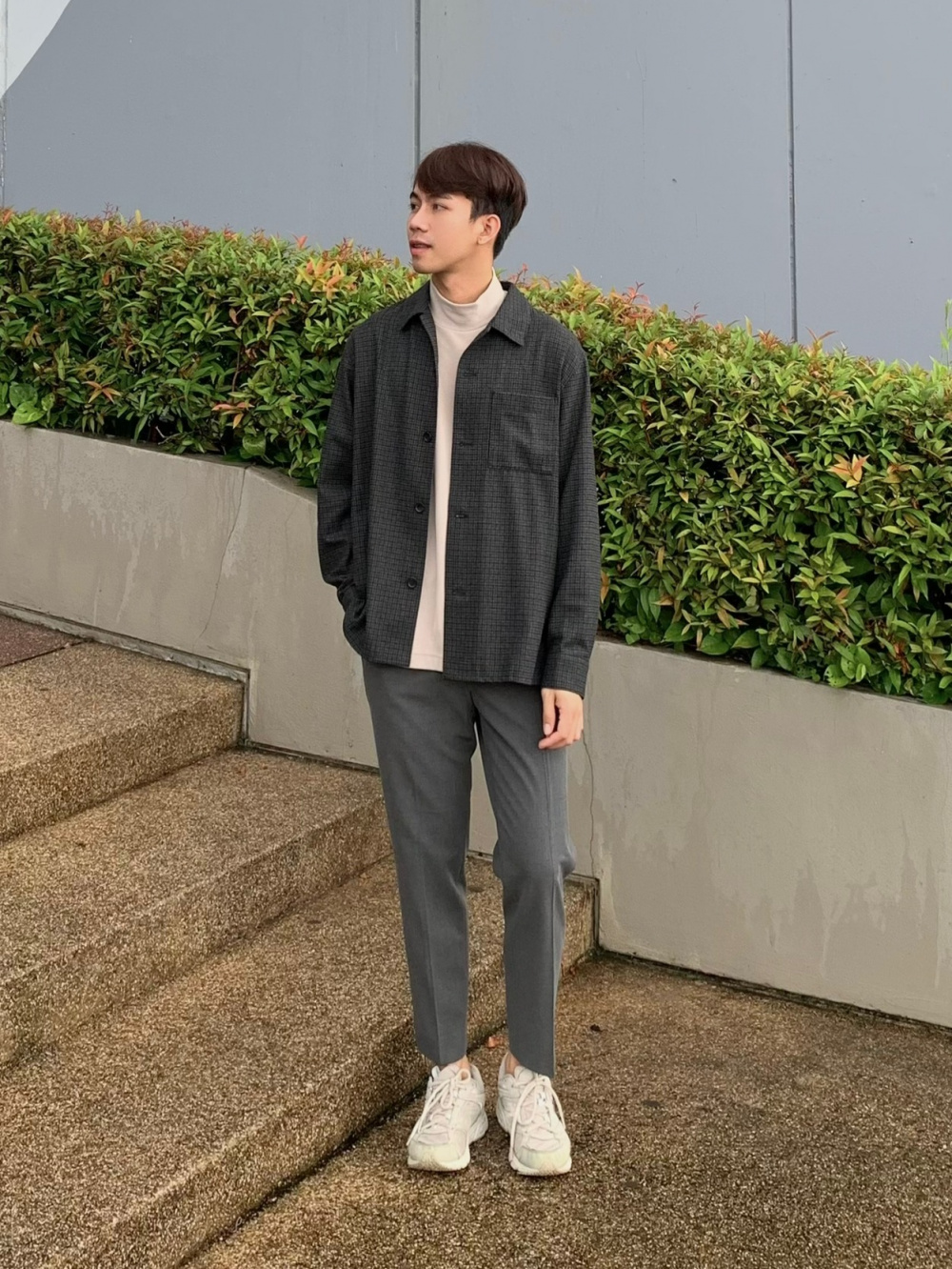 Check styling ideas for「Stretch Fleece Mock Neck T-Shirt」