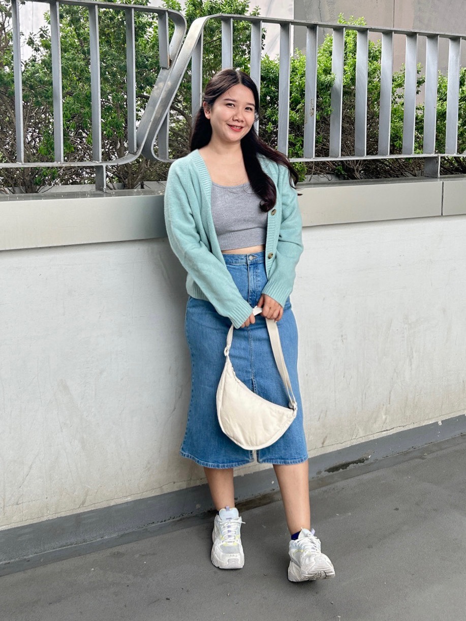 Check styling ideas for「Denim Skort、WOMEN Uniqlo U Drawstring Shoulder  Bag」