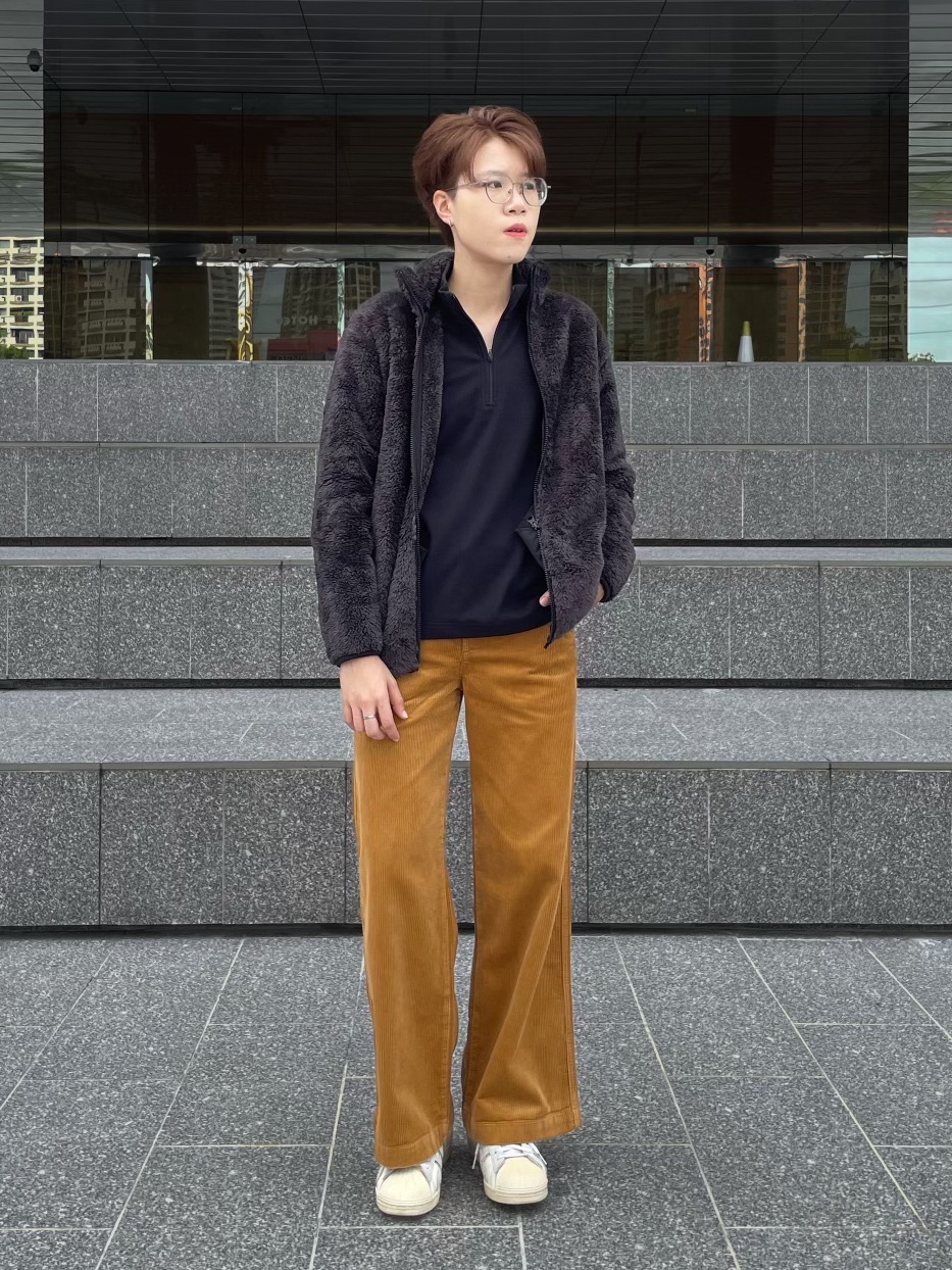 Uniqlo Black Corduroy Wide Leg Trousers