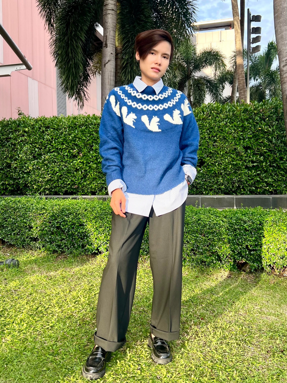 Few ideas on how to style the UNIQLO pleated wide pants #fyp #fashiont