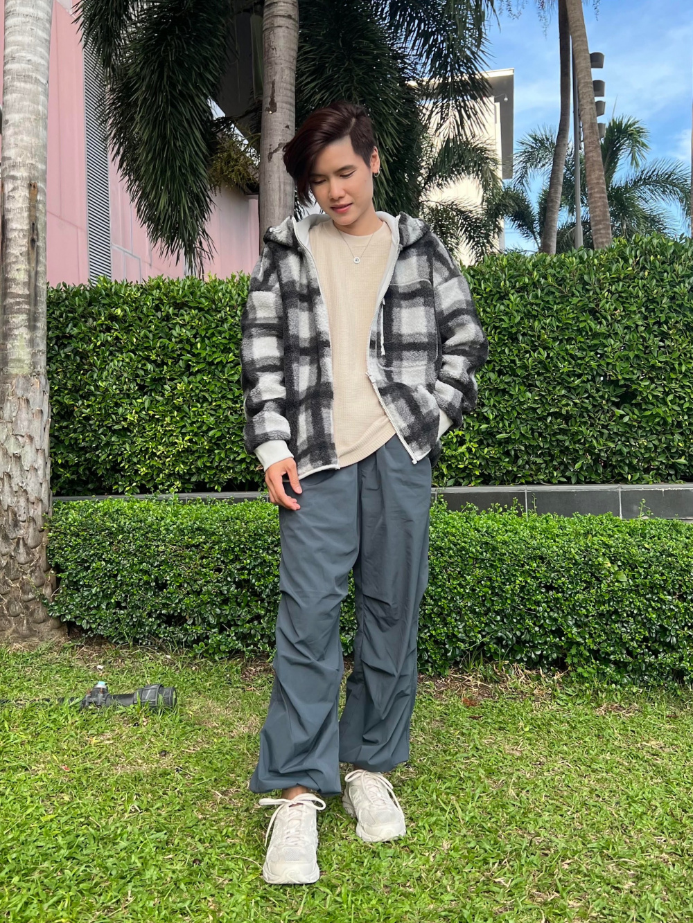 check-styling-ideas-for-pile-lined-fleece-printed-full-zip-hoodie