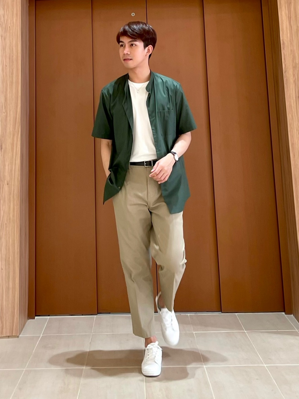 Check styling ideas for「Extra Fine Cotton Broadcloth Dotted Shirt、Smart  Ankle Pants (2-Way Stretch Cotton)」