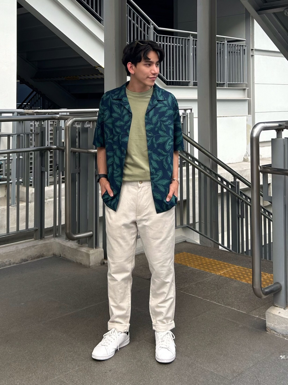 Check styling ideas for「LINEN BLEND RELAXED PANTS」