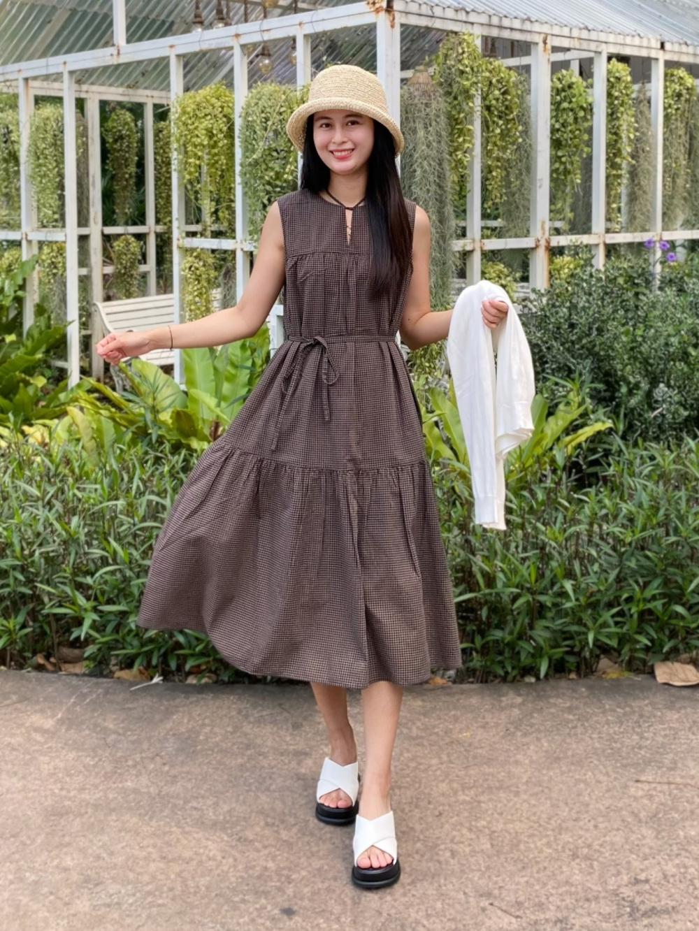Uniqlo sleeveless dress sales