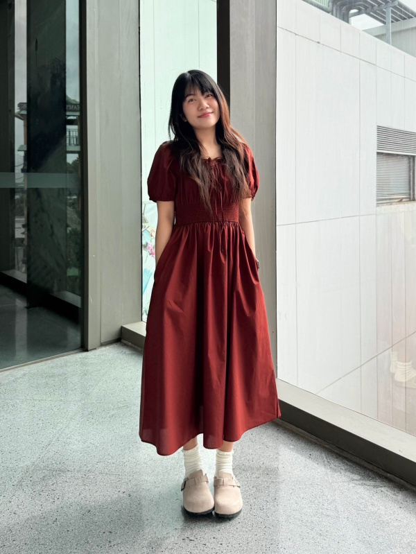 Check styling ideas for「Volume Sleeve Dress」｜UNIQLO VN