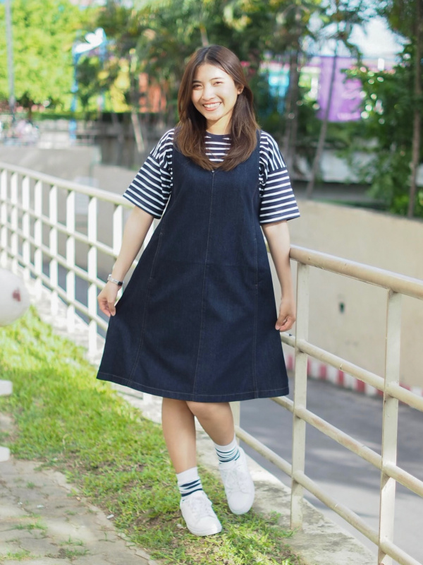 CHECK STYLING IDEAS FOR GIRLS DENIM JUMPER DRESS UNIQLO IN