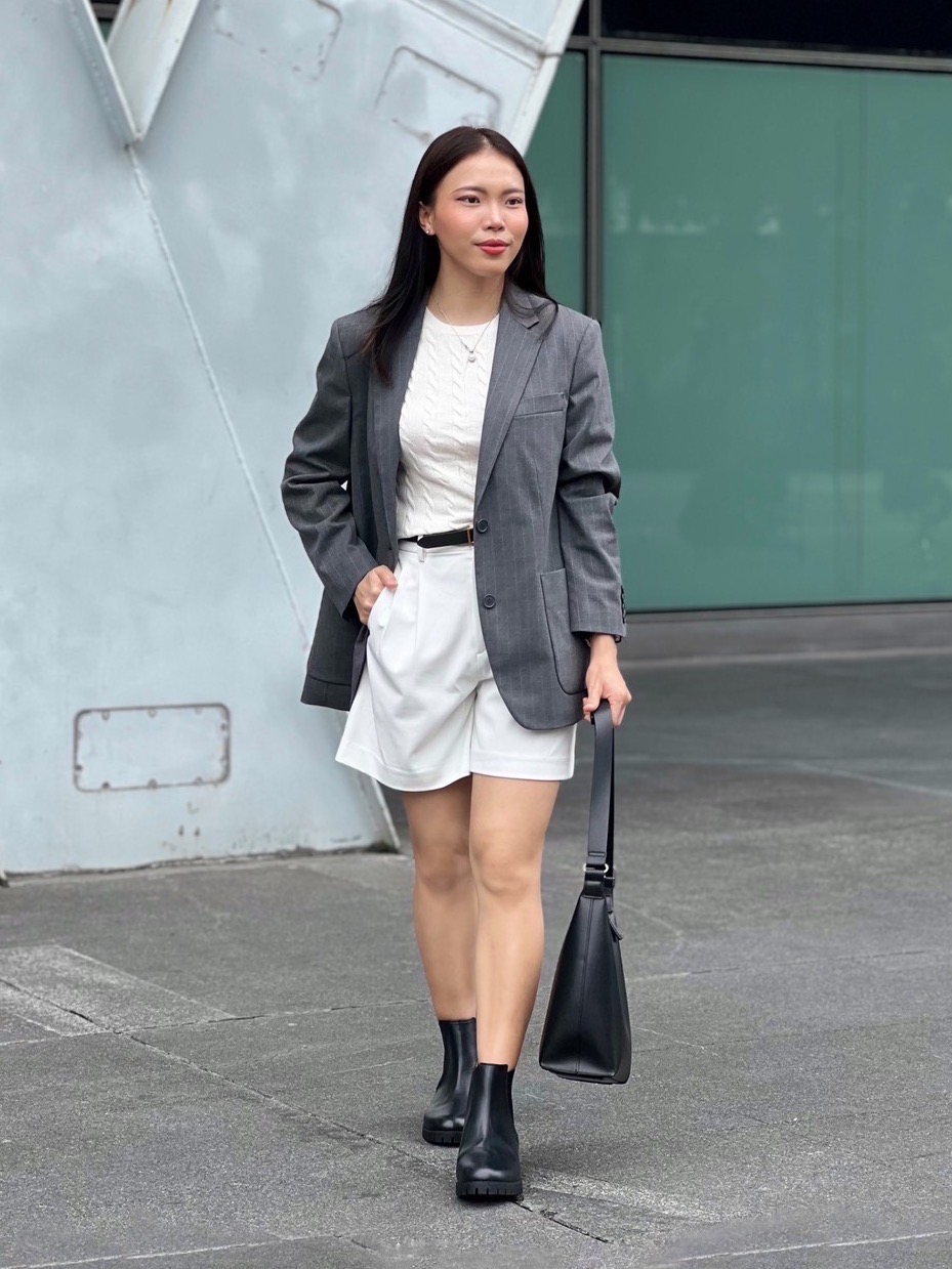 Check styling ideas forFaux Leather Square Shoulder BagSatin Sleeveless  Dress| UNIQLO PH
