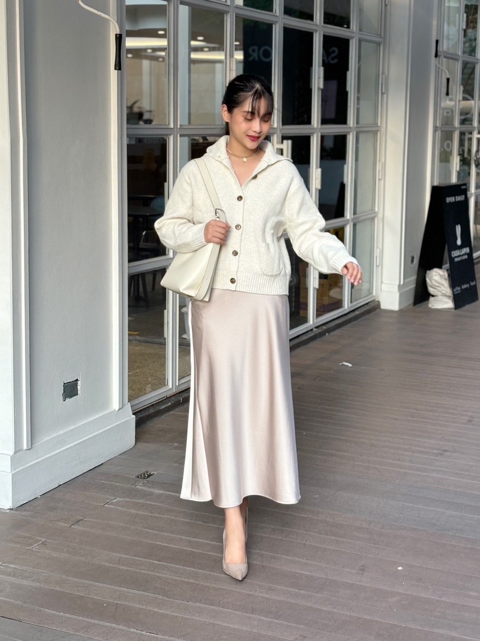 Check styling ideas for Satin Skirt 3D Knit Polo Short Sleeve Sweater UNIQLO PH