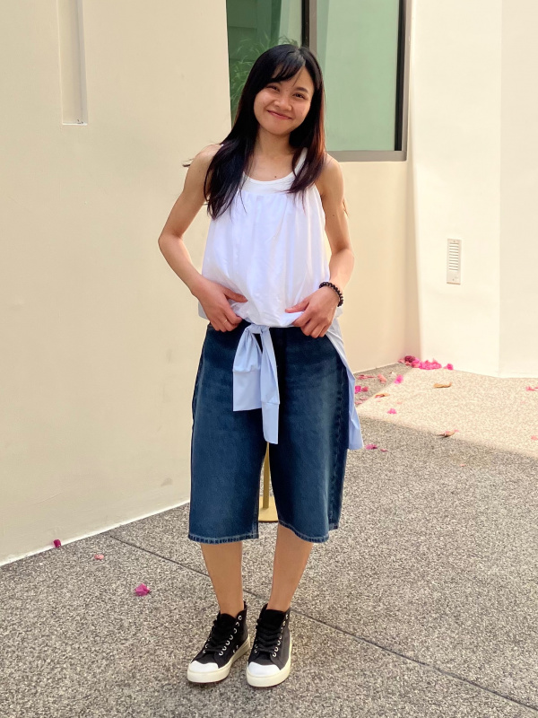 An outfit using Balloon Gathered Camisole｜UNIQLO PH