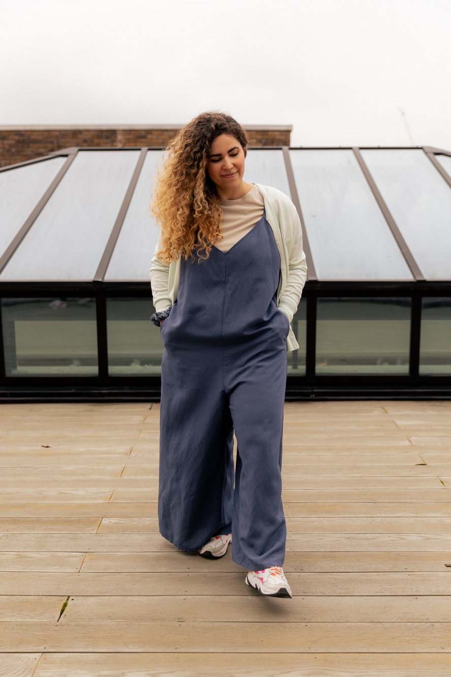 Check styling ideas for「Linen-Blend V-Neck Camisole Jumpsuit」