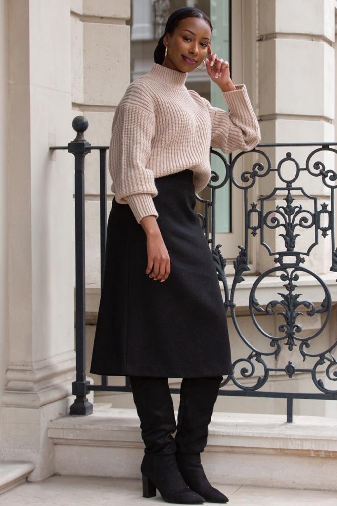 Check styling ideas for「Low-Gauge Knit Sweater、Wool-Blend Narrow Midi Skirt」