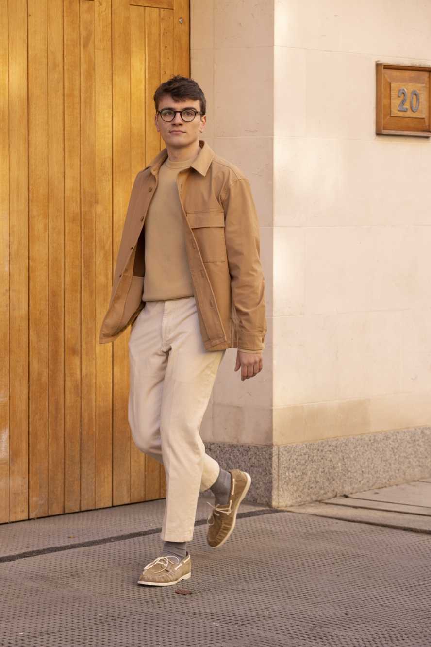 Check styling ideas for「Cashmere Turtleneck Long-Sleeve Sweater、Smart 2-Way  Stretch Corduroy Ankle Pants」