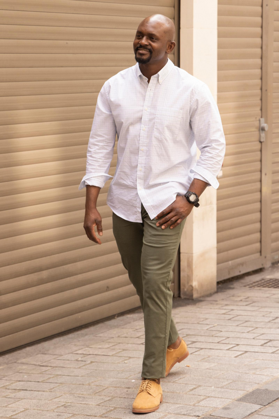 Brown Linen Long Sleeve Shirt Outfits For Men (10 ideas & outfits)