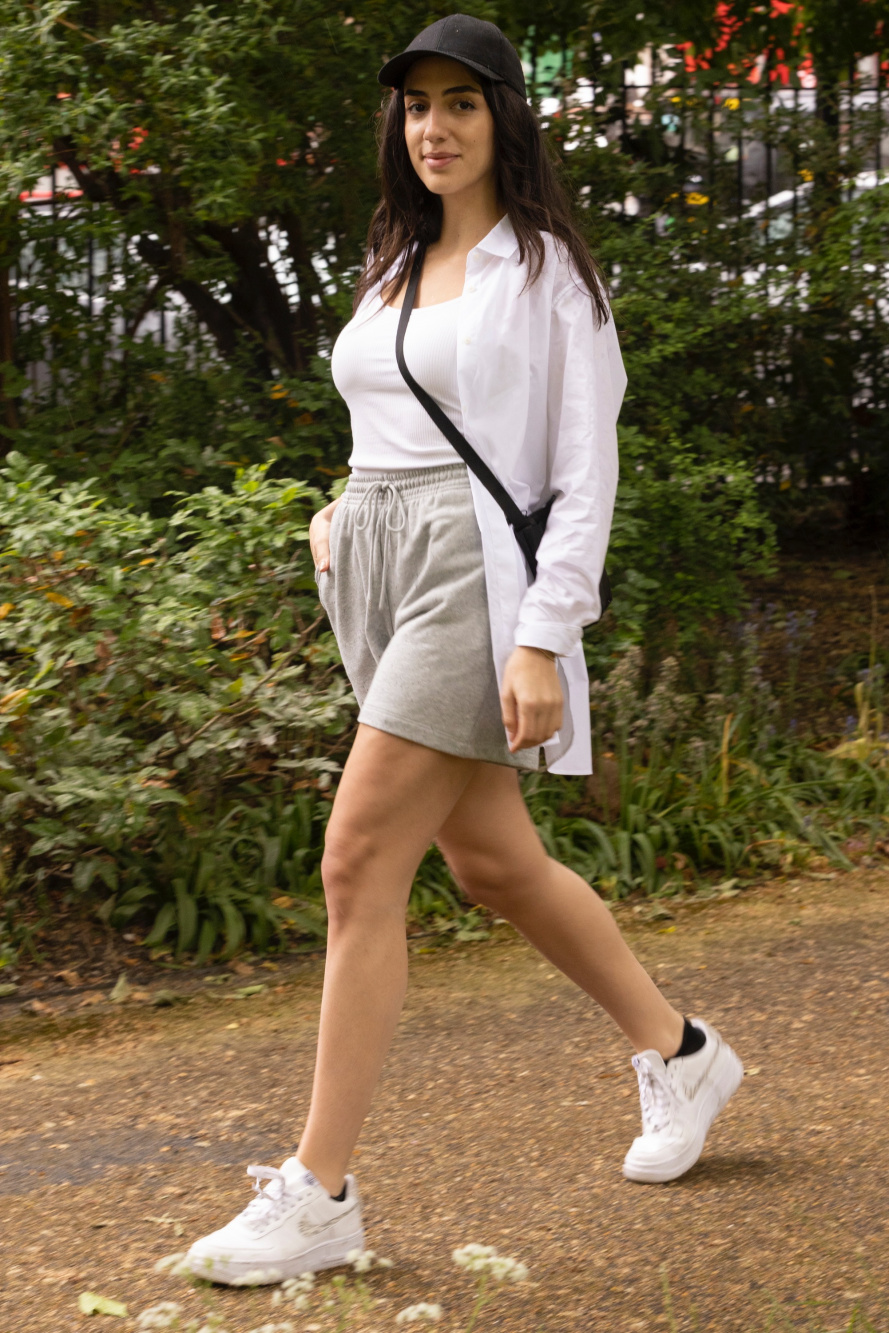How to Style Sweat Shorts: Fashionable Outfit Ideas