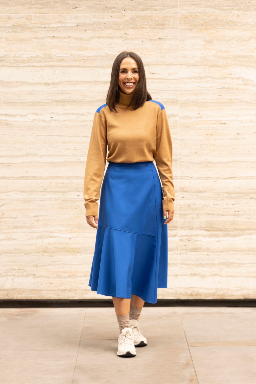 How to Wear Flared Skirts: Expert Tips and Styling Ideas – Blue