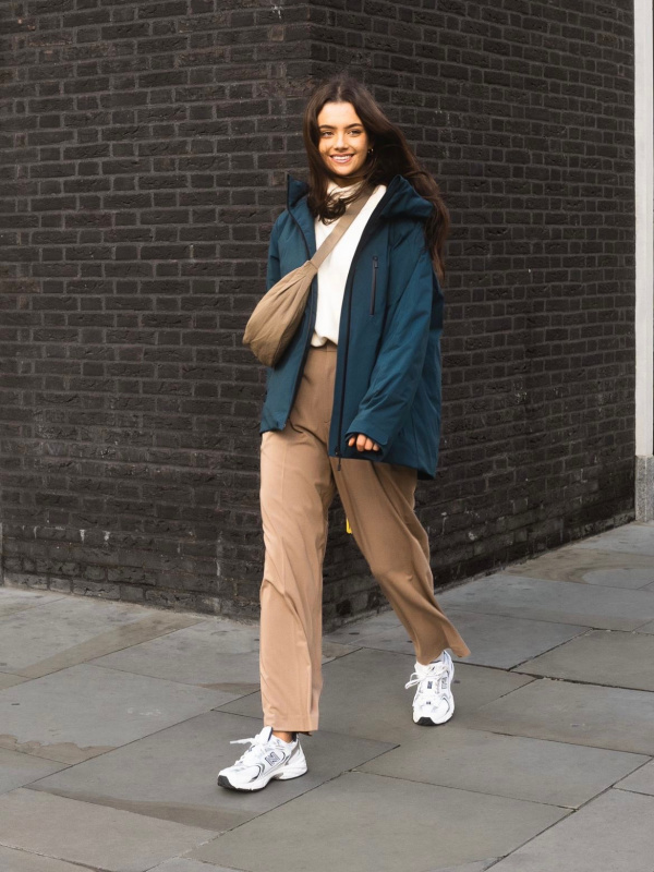 UNIQLO on X: Did you miss it? The highly anticipated unisex Mini Shoulder  Bag (a.k.a. The Moon Bag) is finally here! Available in 4 different  colors:  #UniqloMiniBag #MoonBag #CrossbodyBag  #LifeWear #UniqloUSA