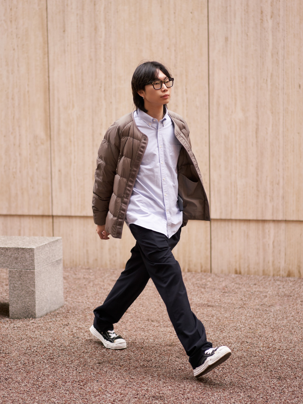 Check styling ideas for「Extra Fine Merino V-Neck Long-Sleeve  Cardigan、Oxford Striped Slim-Fit Long-Sleeve Shirt」