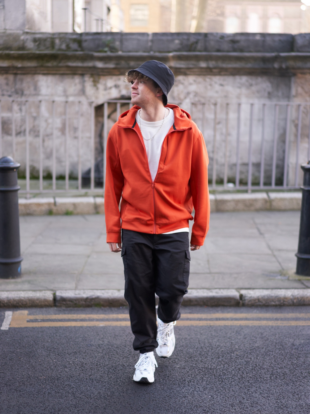 Orange hoodie cheap outfit men's