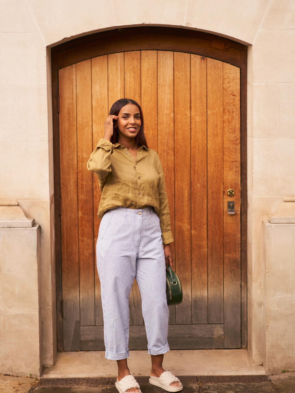 UNIQLO Linen: Cool & Neutral Styles for Summer