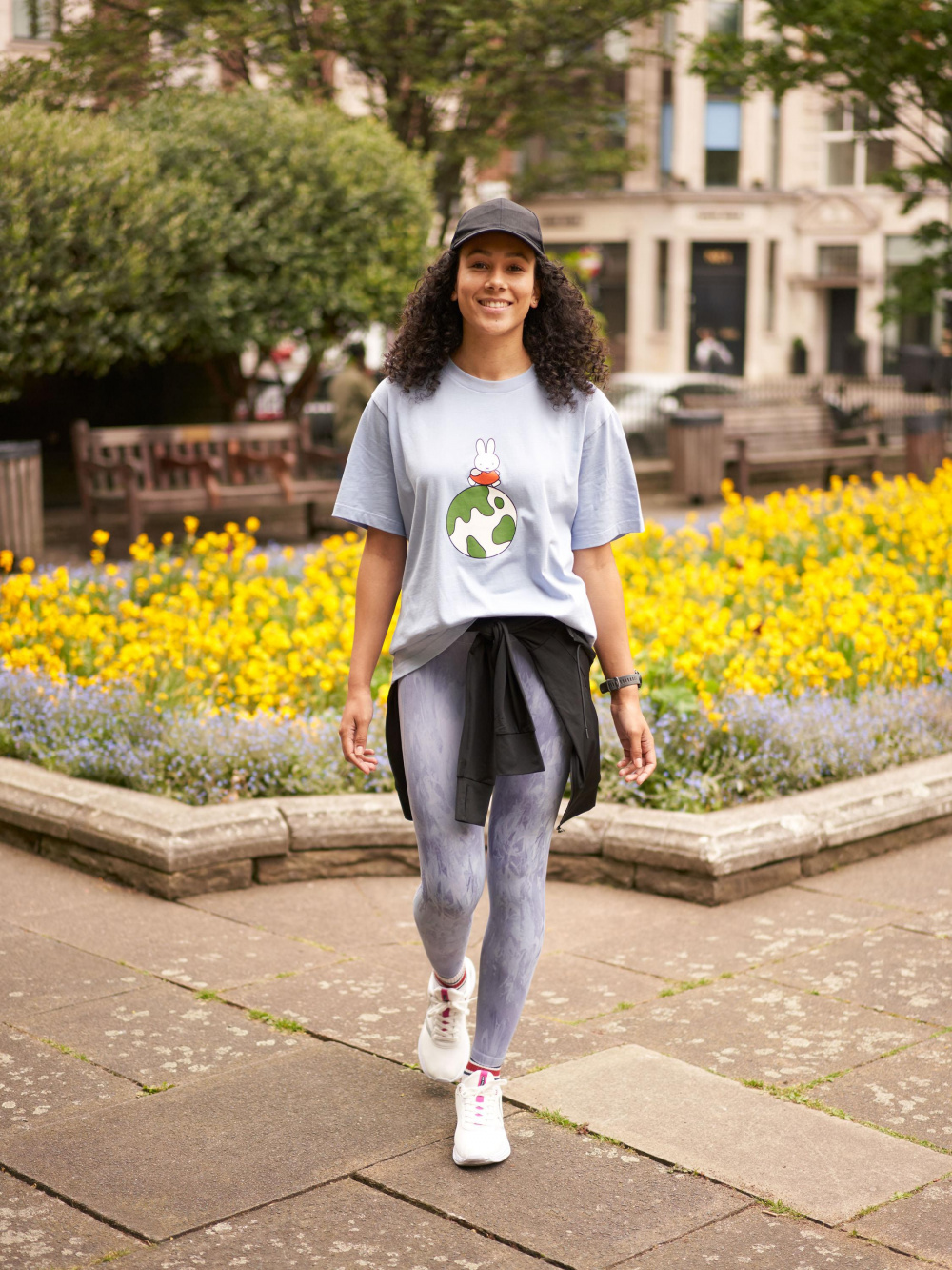 Check styling ideas for「PEACE FOR ALL (Short-Sleeve Graphic T-Shirt) (Dick  Bruna)、AIRism UV Protection Soft Leggings (Rei Nakanishi) (Pocketed,  Printed)」