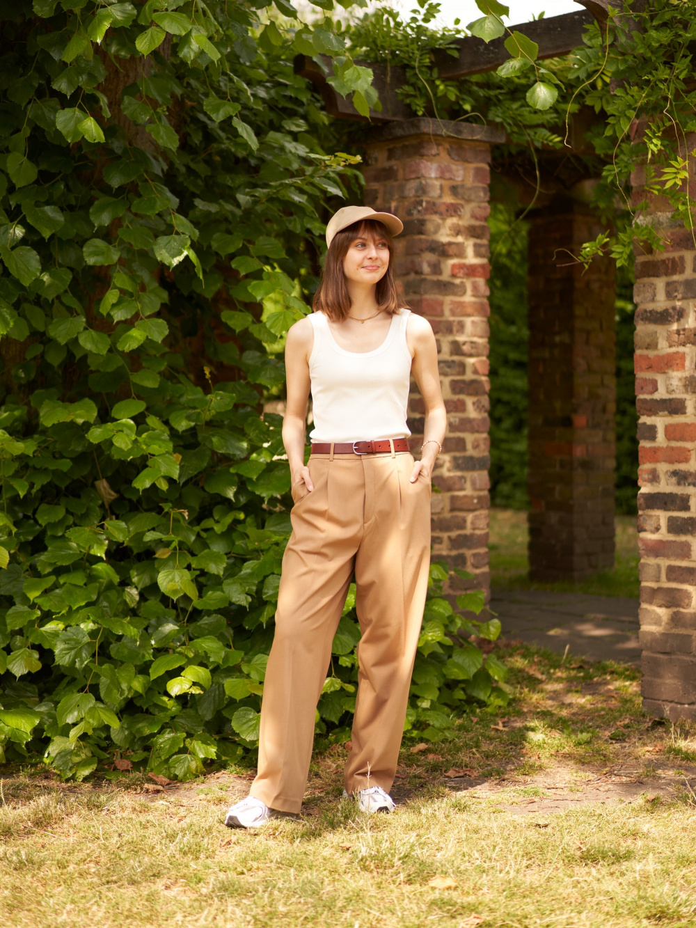 Padded Pleated Pants in Khaki Green