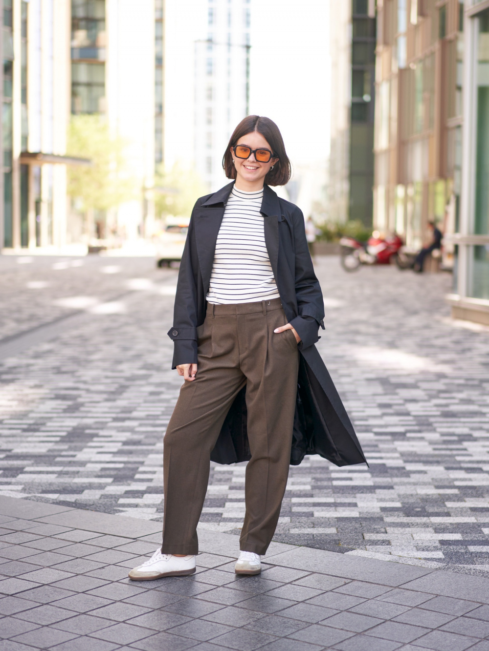 Check styling ideas for「HEATTECH Pleated Tapered Pants」