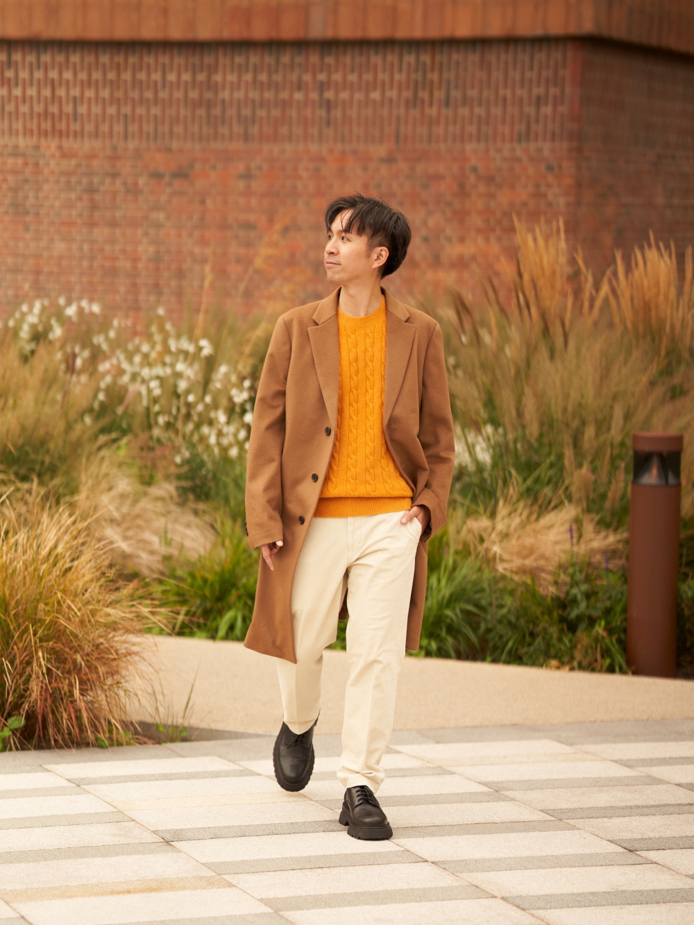 Check styling ideas for「Wool Cashmere Chesterfield Coat、Smart Ankle Pants  (Ultra Stretch)」