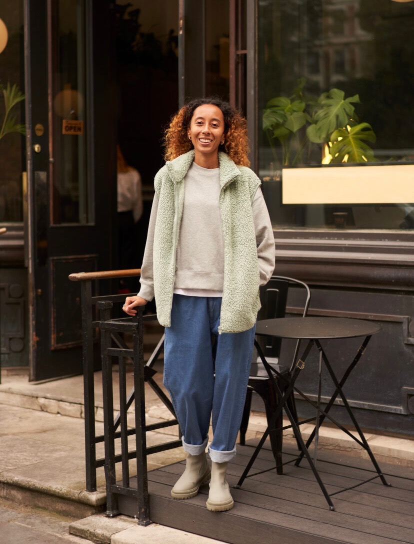 Check styling ideas for「CREW NECK SWEATSHIRT、COTTON RELAXED ANKLE PANTS  (DENIM)」