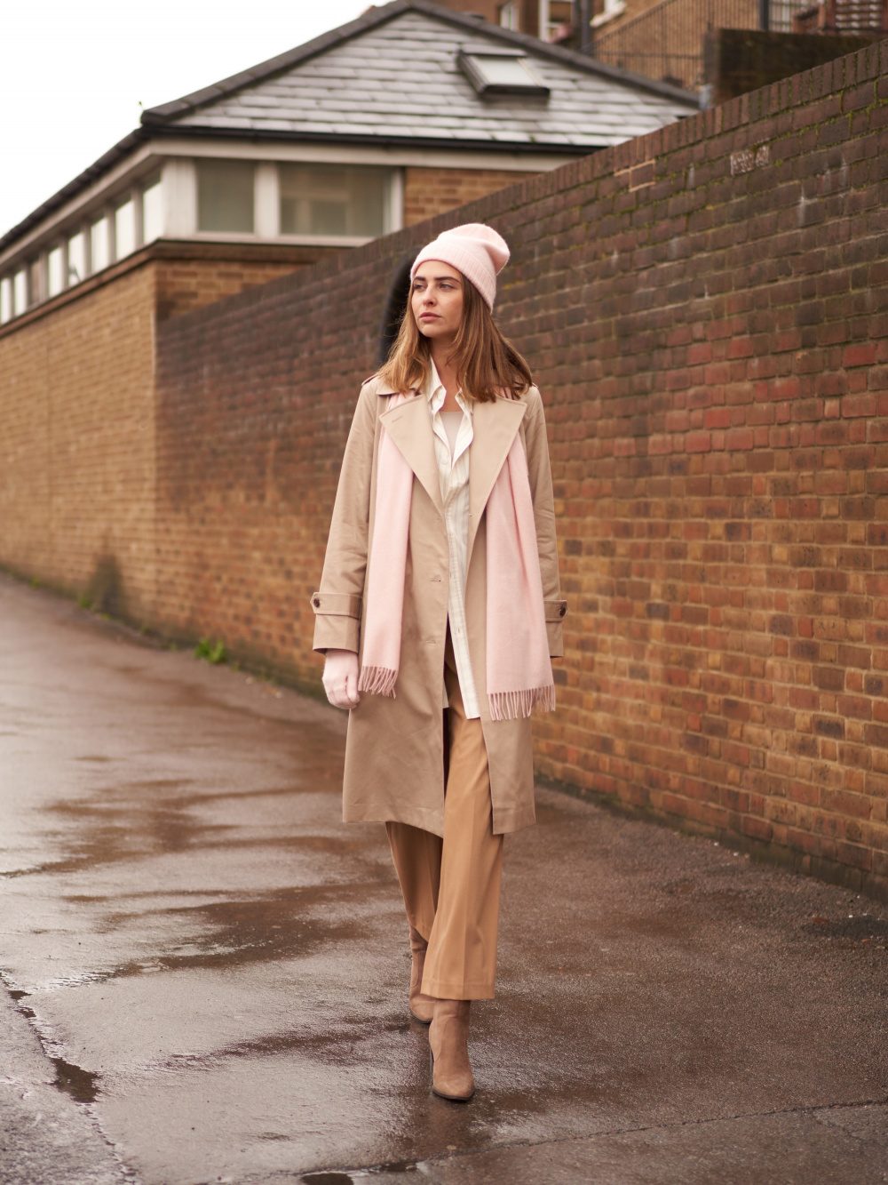 Check styling ideas for「Trench Coat、Cashmere Crew Neck Long